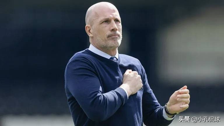 山东泰山绯闻主帅克莱门特何许人也？惯用阵型4231防守人盯人为主