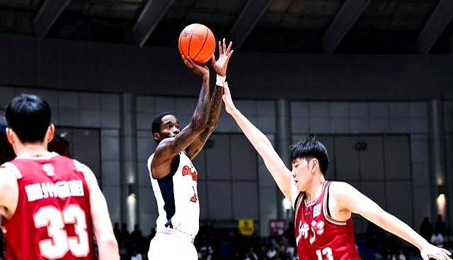 不是王少杰！不是焦泊乔！广东胜广州揪出大卧底，3分6投0中失准星